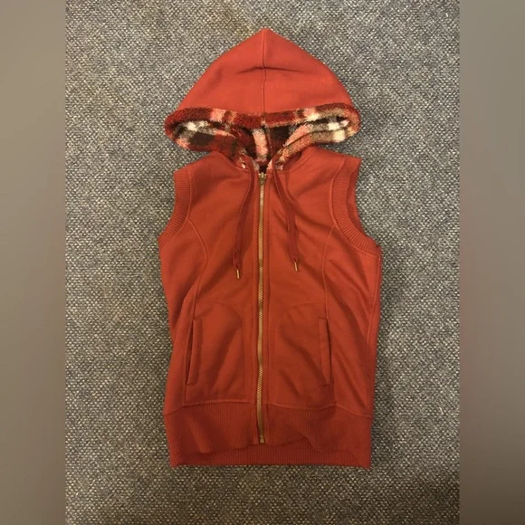 Reversable Vest - Picture 1 of 2